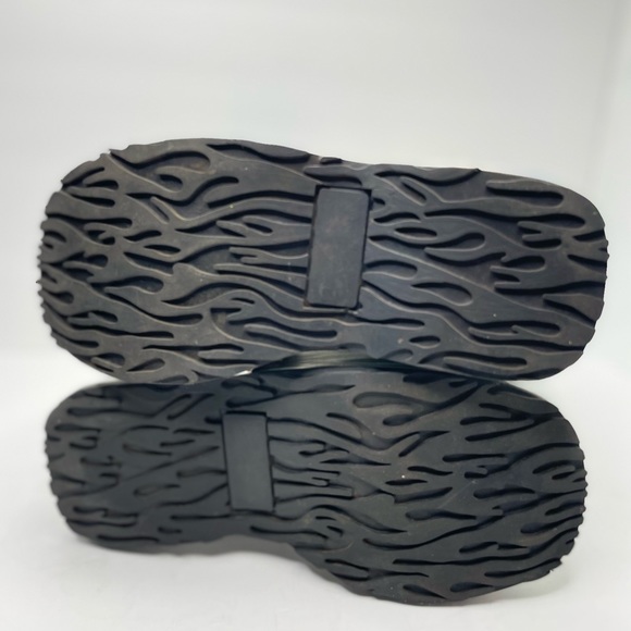 Demonia Cyberdelia Hologram Platform Boots - Picture 10 of 12